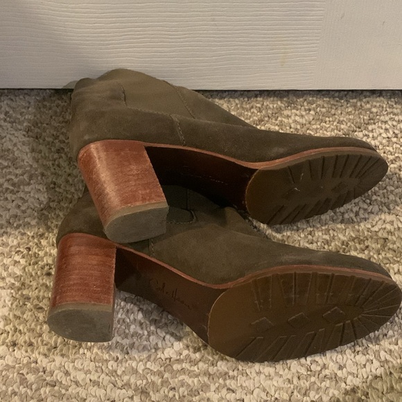 Cole Haan Green Suede Bootie 8.5 - Picture 3 of 3